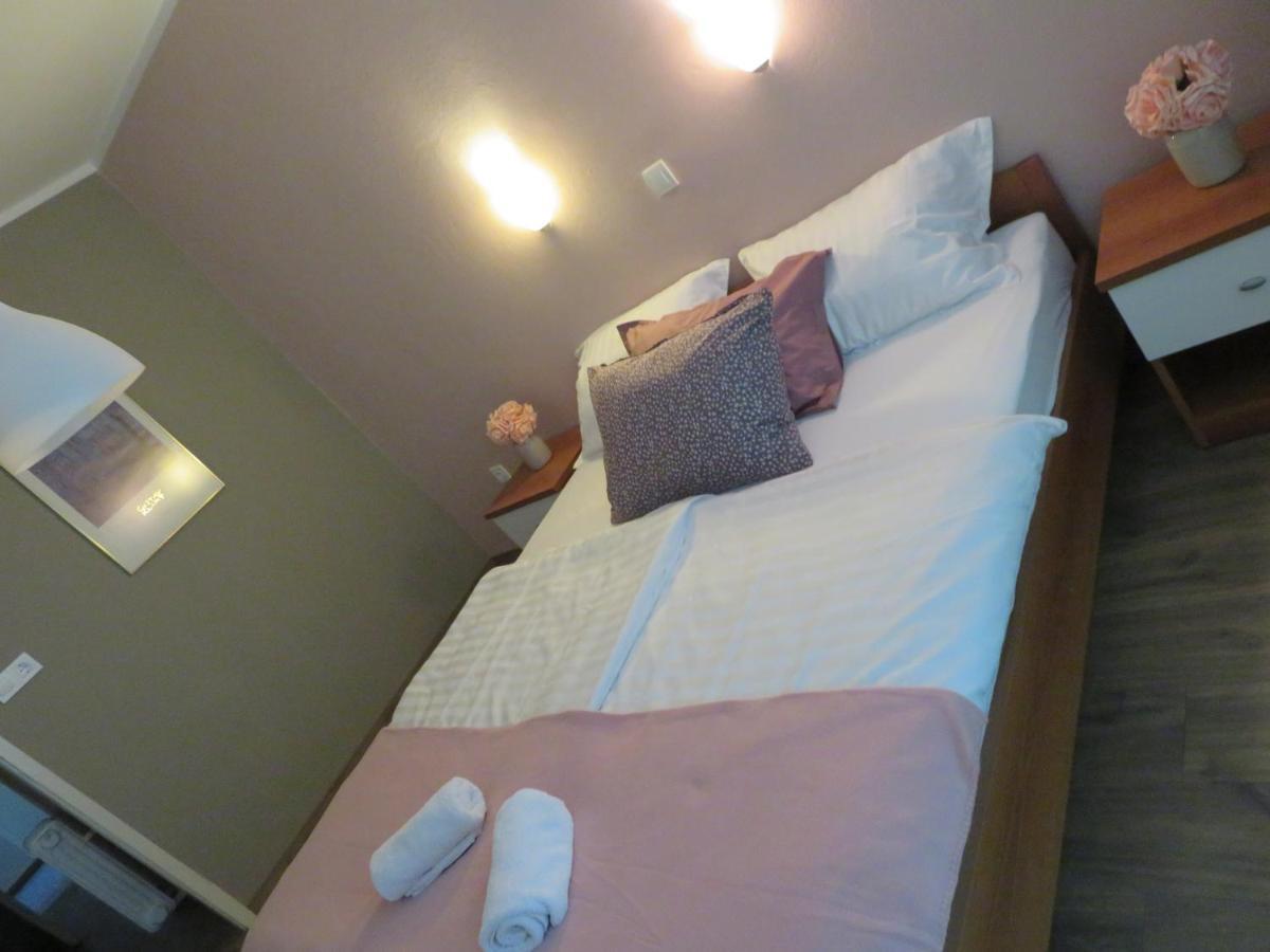 Guesthouse Ob Sotocju Budic Brežice Dış mekan fotoğraf
