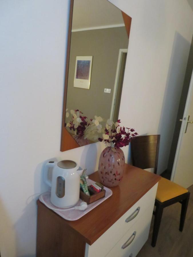 Guesthouse Ob Sotocju Budic Brežice Dış mekan fotoğraf